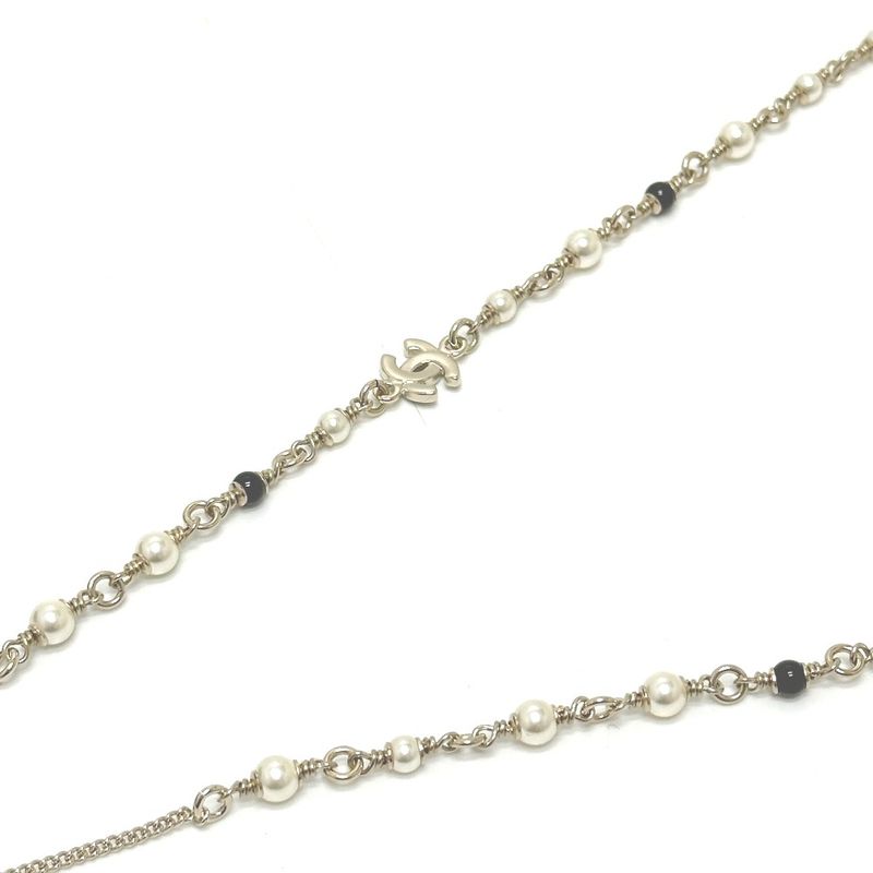 Chanel Necklace Bambi Faux Pearl G26 Metal — view 5