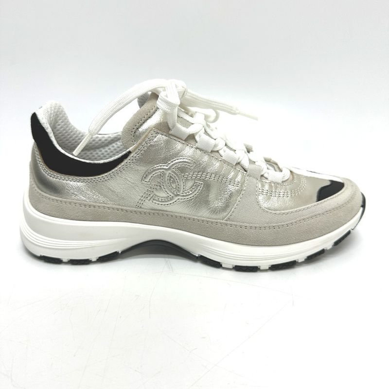 Chanel Sneakers Coco Mark Metallic Leather Metiers D'art — view 4