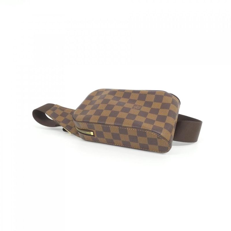 Louis Vuitton Damier Geronimos Shoulder Bag — view 3