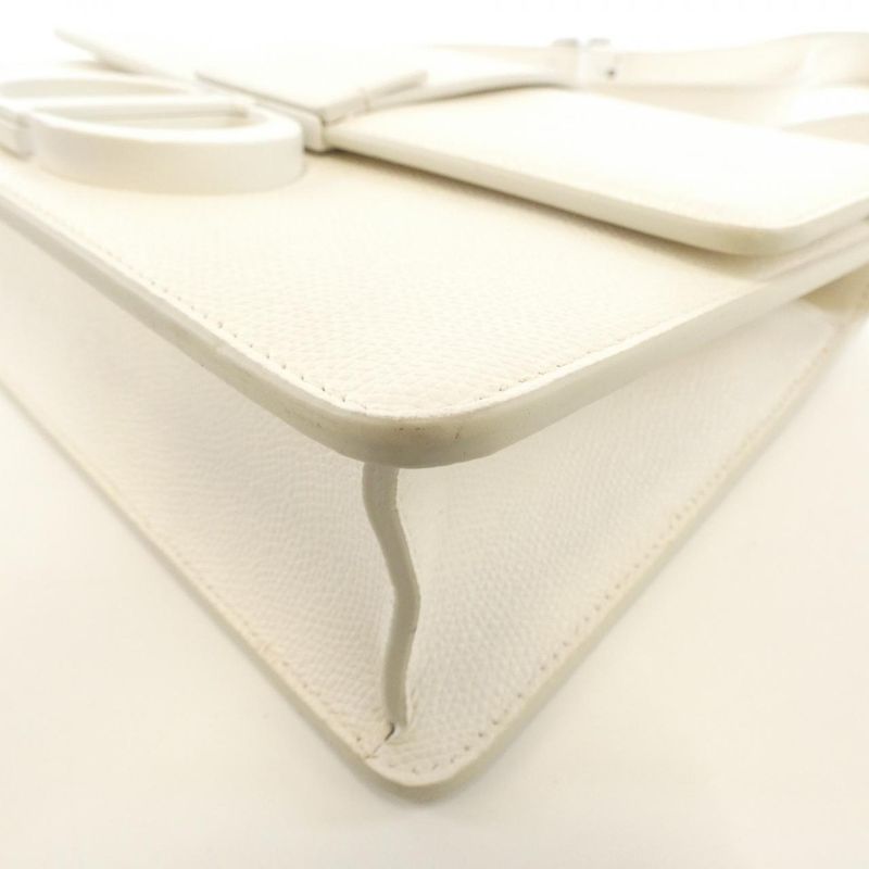 Christian Dior 30 Montaigne Shoulder Bag — view 3