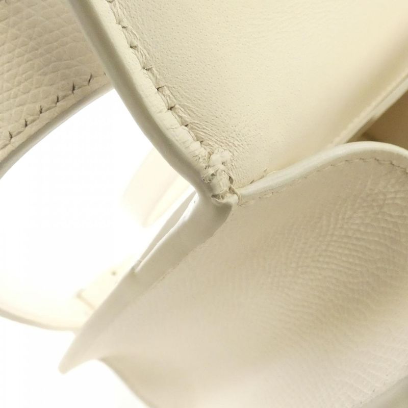 Christian Dior 30 Montaigne Shoulder Bag — view 8
