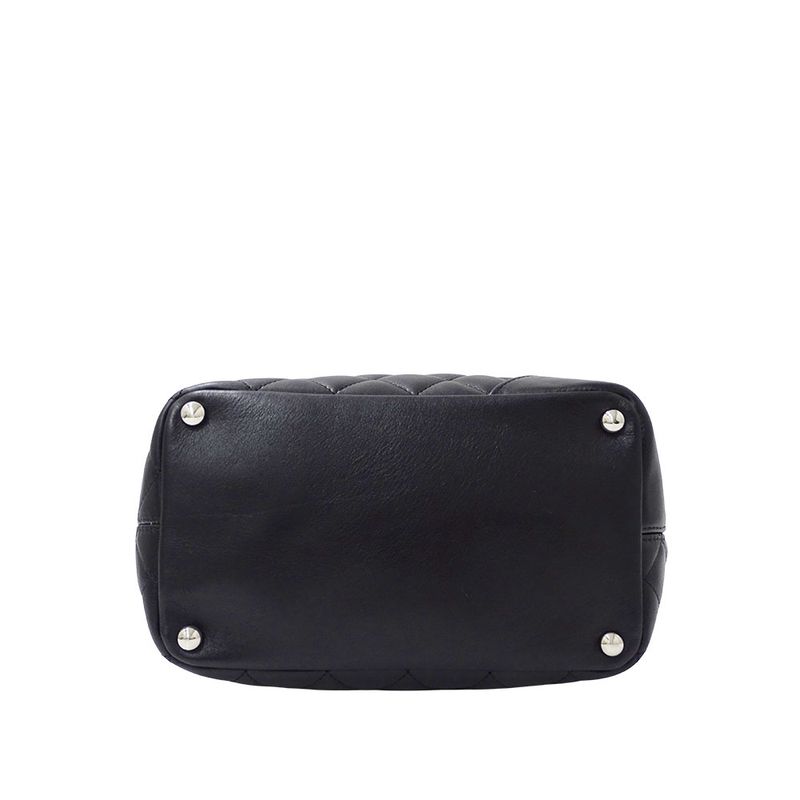 Chanel Bag Tote Lambskin Cambon Medium Black Handbag — view 3