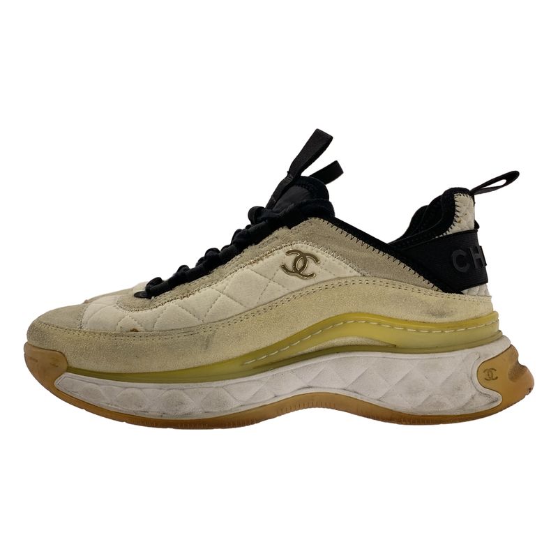 Chanel Coco Mark Quilted Suede Sneakers 37 White — view 2