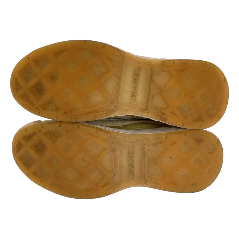 Chanel Coco Mark Quilted Suede Sneakers 37 White — view 5