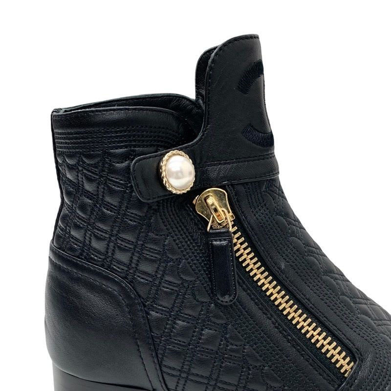 Chanel Boots Short Shoes Coco Mark Pearl Quilting Leather Black — view 9