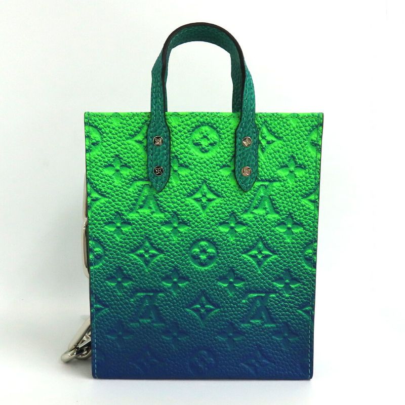 Louis Vuitton Monogram Empreinte Taurillon Illusion Sac Plat XS — view 3