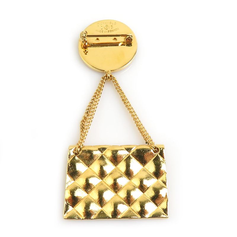Chanel Brooch Bag Motif — view 7