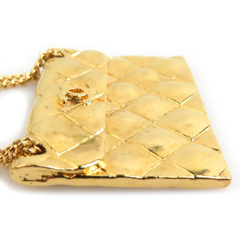 Chanel Brooch Bag Motif — view 5