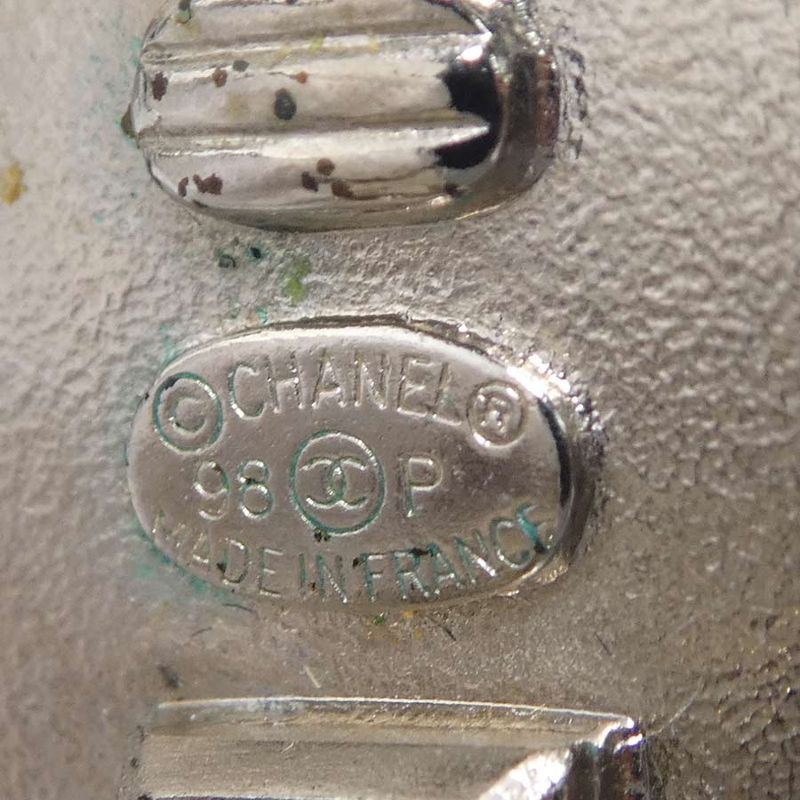 Chanel Earrings Clover — view 9