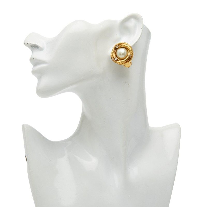 Chanel Pearl Rhinestone Round Gold Plated Faux — view 6
