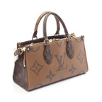 Louis Vuitton Handbag On The Go EW Monogram Giant Reverse — view 2