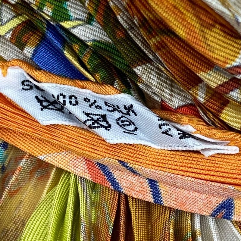 Hermes Scarf Pleated Silk Kuggor Tree Fashion Item — view 6
