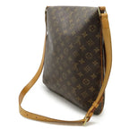 Louis Vuitton Monogram Musette Shoulder Bag Crossbody — view 4