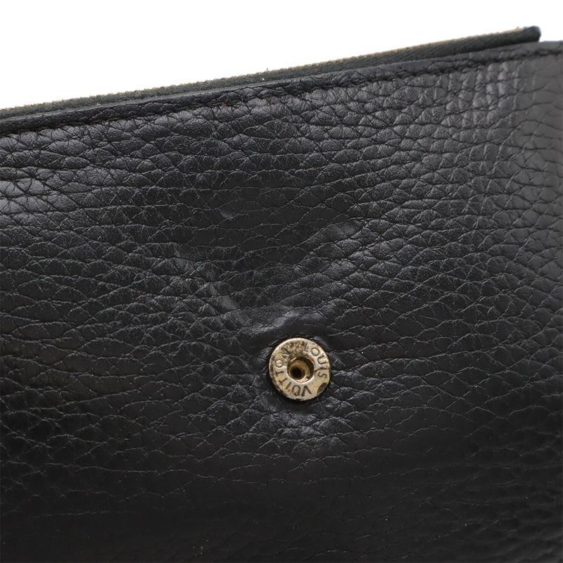 Louis Vuitton Portefeuille Capucines Compact Trifold Wallet — view 9