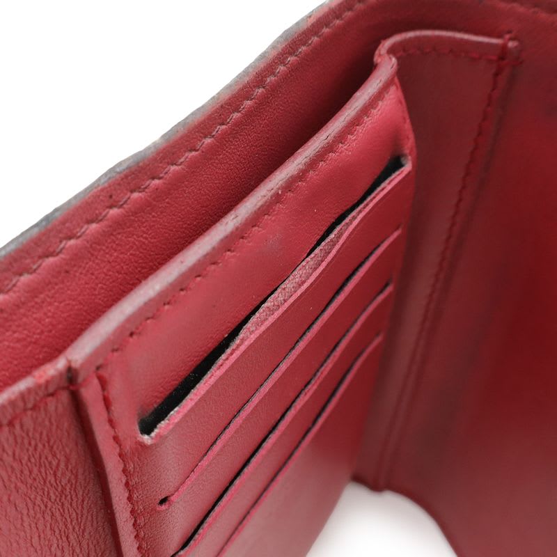 Louis Vuitton Portefeuille Capucines Compact Trifold Wallet — view 6
