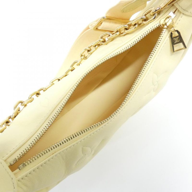 Louis Vuitton Bubble Glam Over the Moon Shoulder Bag — view 5