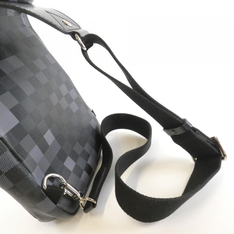Louis Vuitton Damier Graphite Pixel Avenue Sling Bag Shoulder — view 9