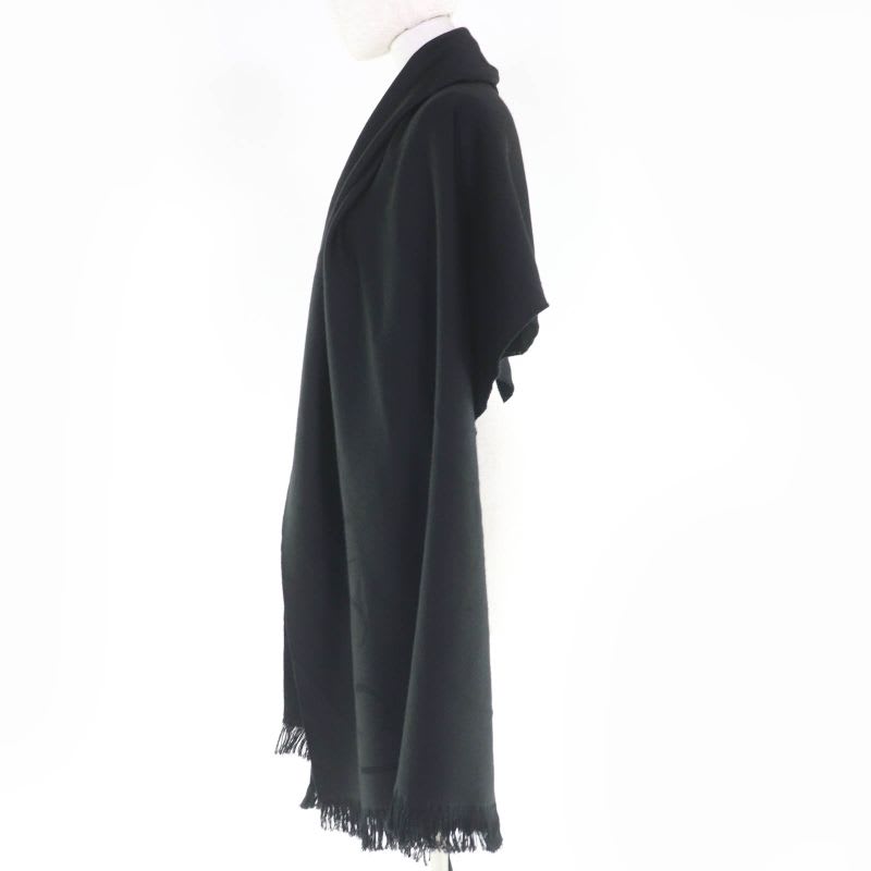 Gucci 100% Wool Logo Fringe Large Muffler Shawl Black 70 220 cm Scarf — view 4