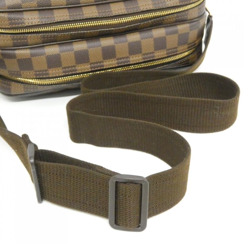 Louis Vuitton Damier Reporter 28 cm Shoulder Bag — view 9
