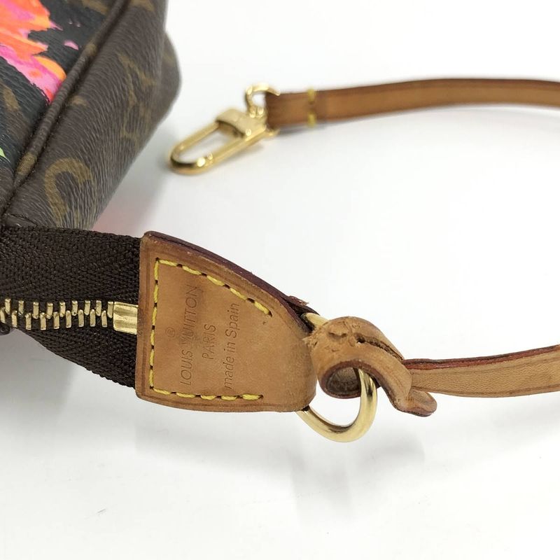 Louis Vuitton Pochette Accessories Pouch Monogram Rose — view 7