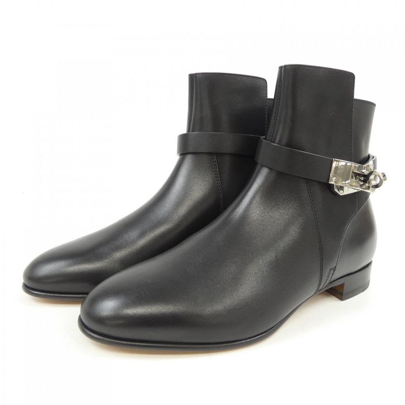 Hermes Neo Kelly Buckle Z Boots — view 3