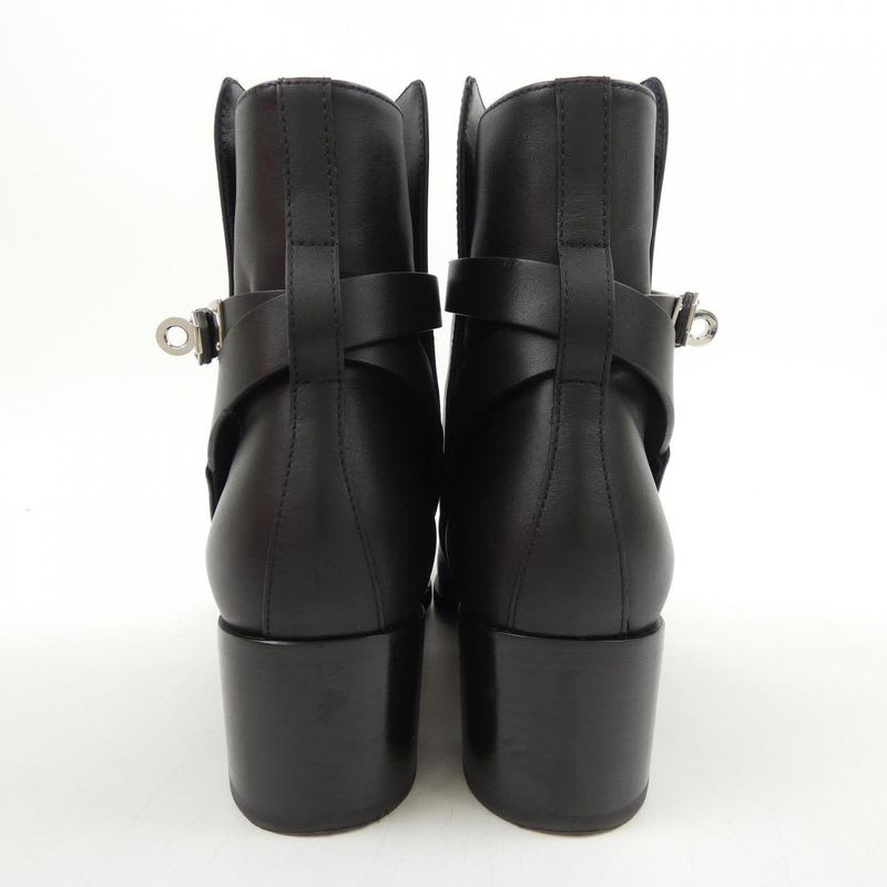 Hermes Frenchie Kelly Buckle Z Boots — view 5