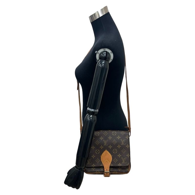 Louis Vuitton Cartesier MM Monogram Pattern Leather — view 3