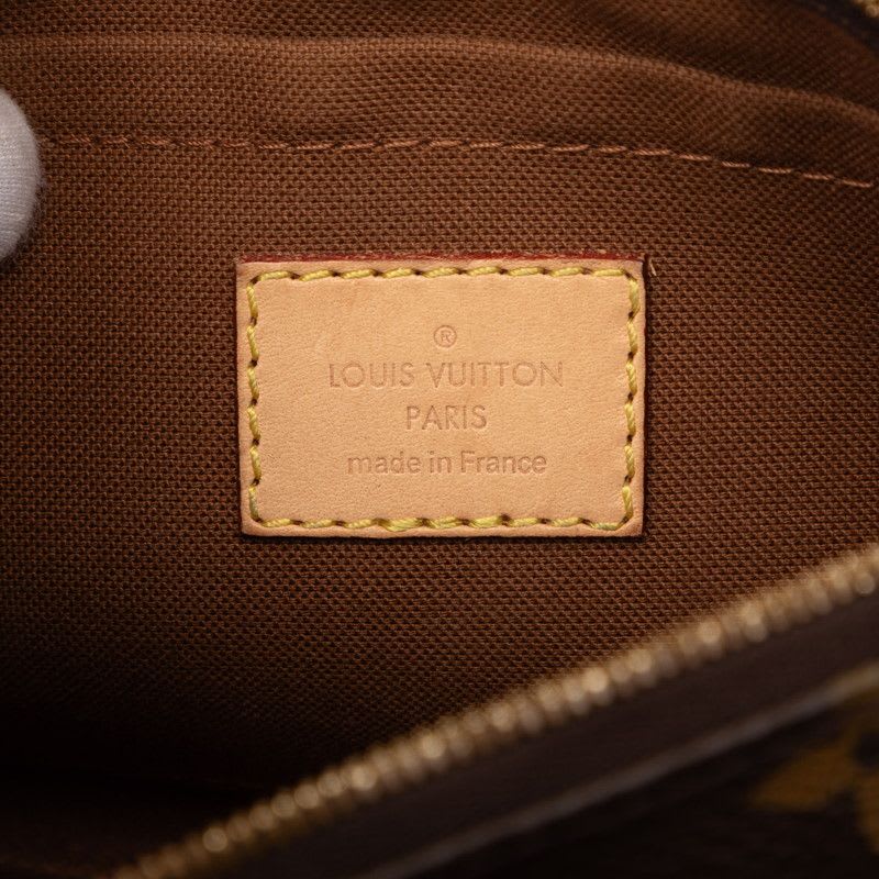 Louis Vuitton Monogram Multi Pochette Accessoire Shoulder Bag 2-Way — view 6