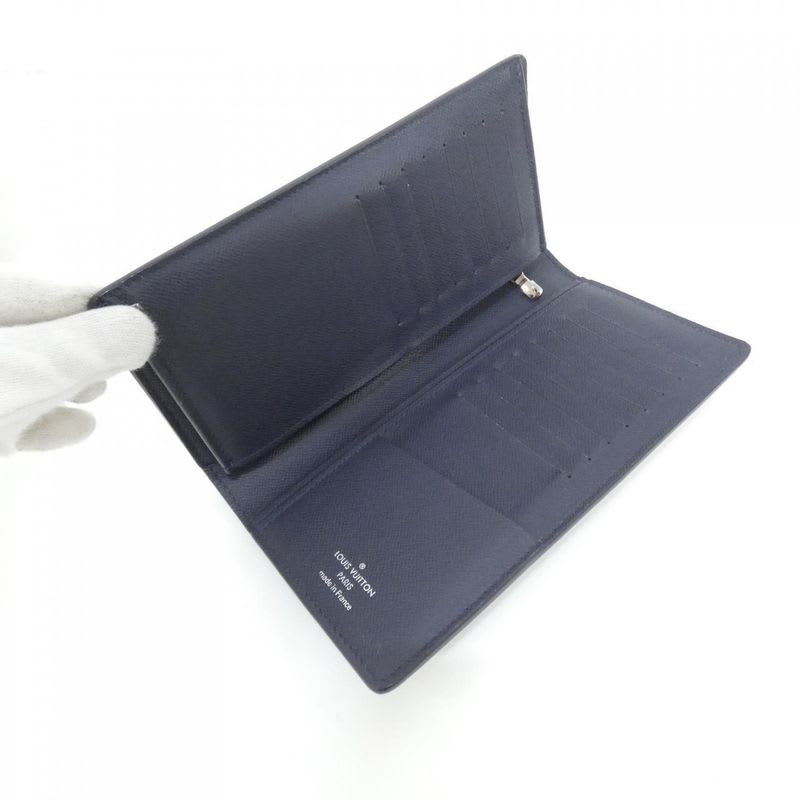 Louis Vuitton Taiga Portefeuille Brother Wallet — view 7