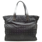 Chanel Tote Bag TGM — view 3