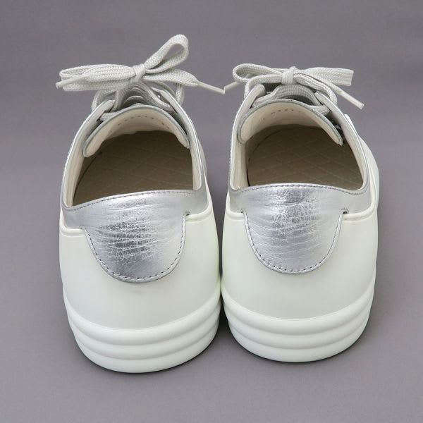 Chanel Sneakers Size 37 — view 3