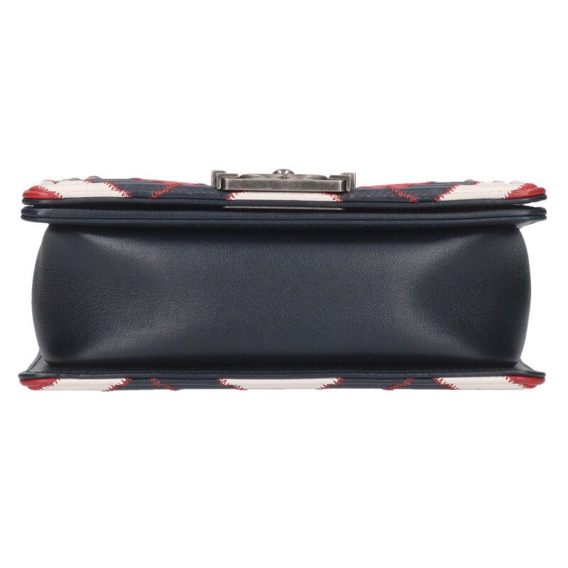 Chanel Boy 20 Argyle Patchwork Chain Leather Shoulder Bag — view 5