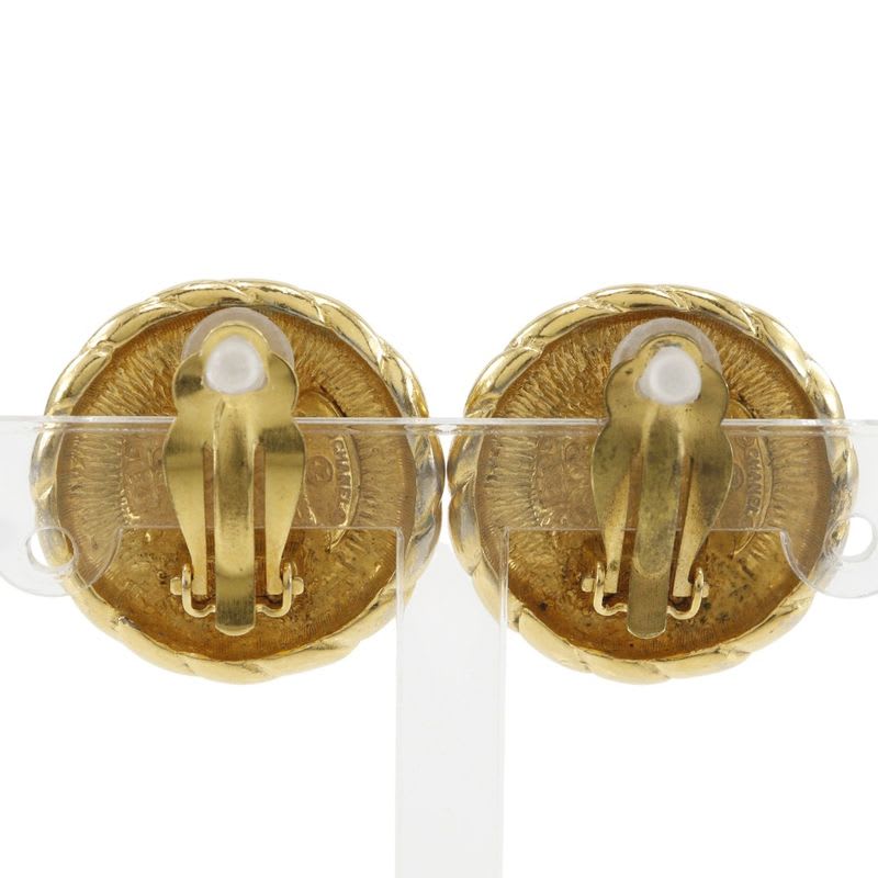 Chanel Coco Mark Vintage Gold Plated 22.8 g Earrings — view 4
