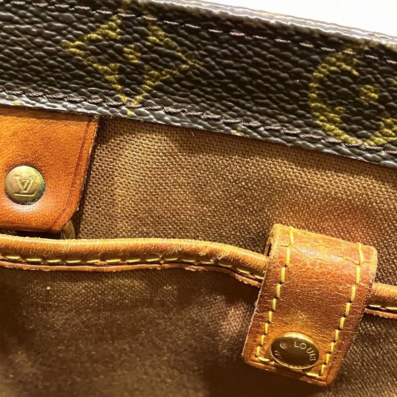 Louis Vuitton Vavin PM Handbag