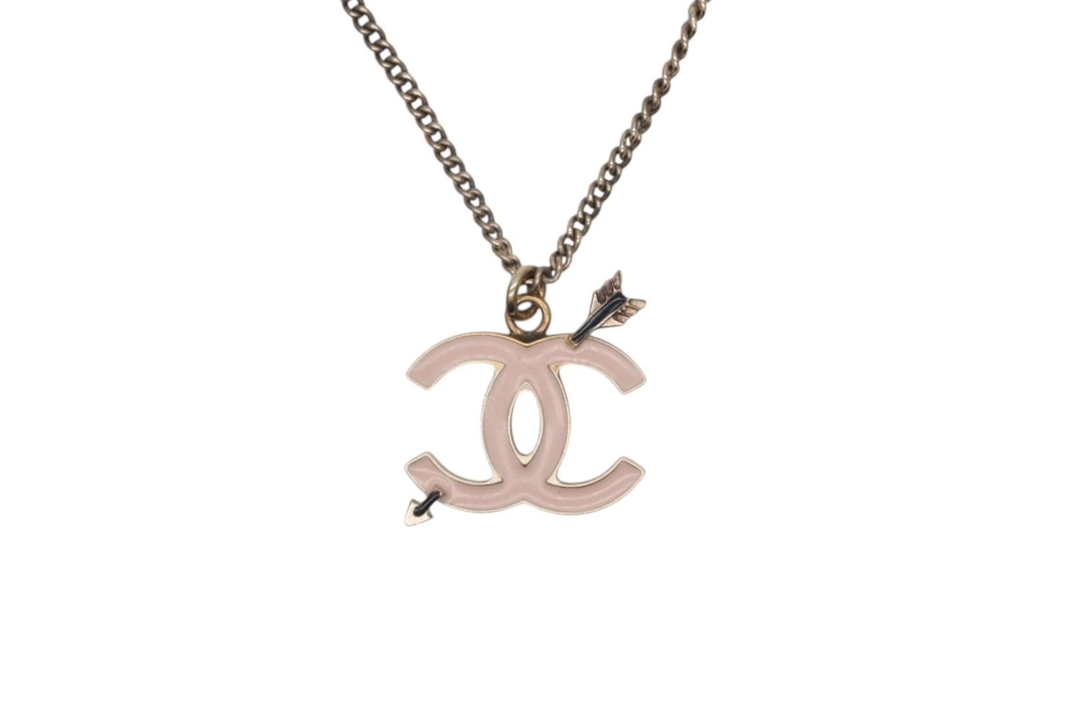 Chanel CC Logo Necklace 10 Gold Pink Metal — view 2