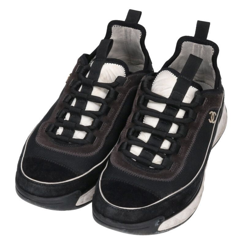 Chanel Coco Mark Low Cut Sneakers 40 — view 5