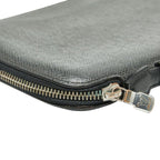 Louis Vuitton Taiga Organizer Ator Round Zipper Long Wallet Travel Case — view 4