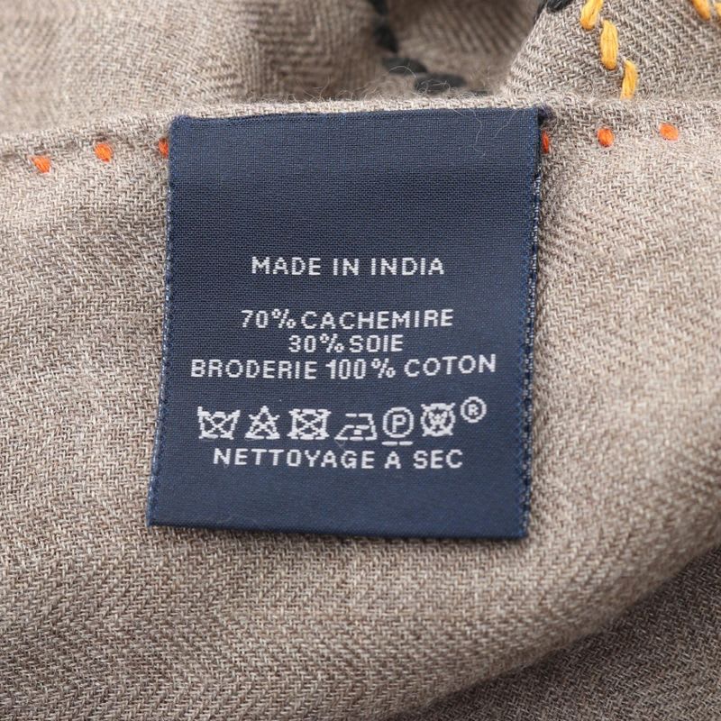 Hermes Shawl Rectangle Cheval A La Couverture Silk — view 4