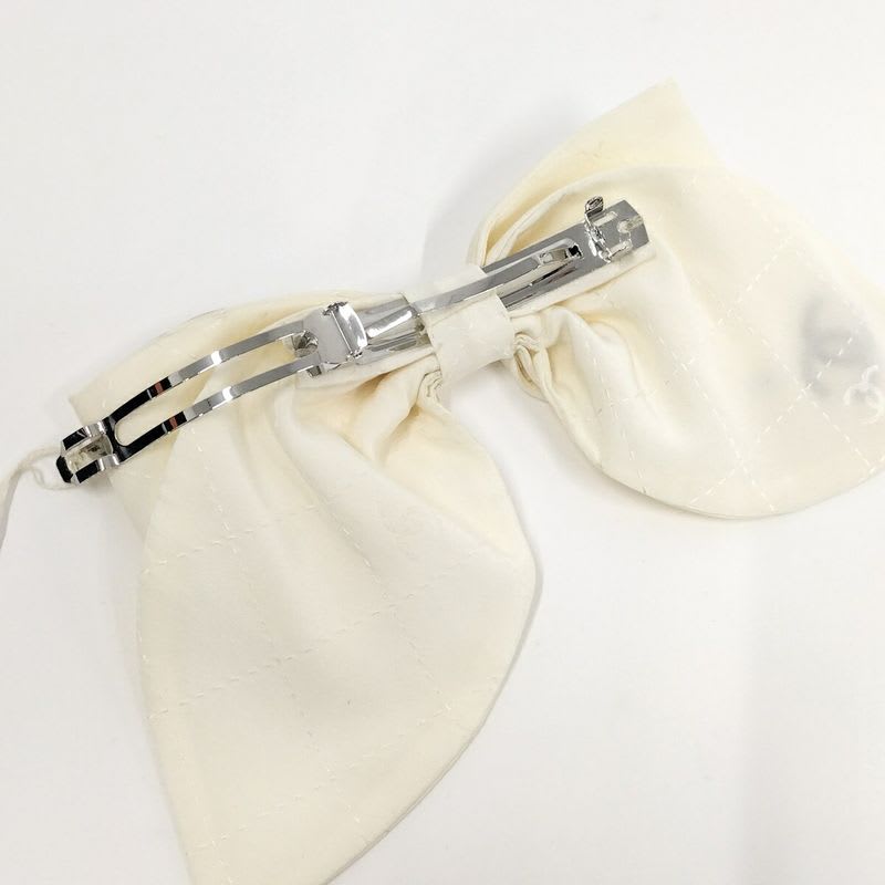 Chanel Barrette Ribbon Coco Mark White — view 6