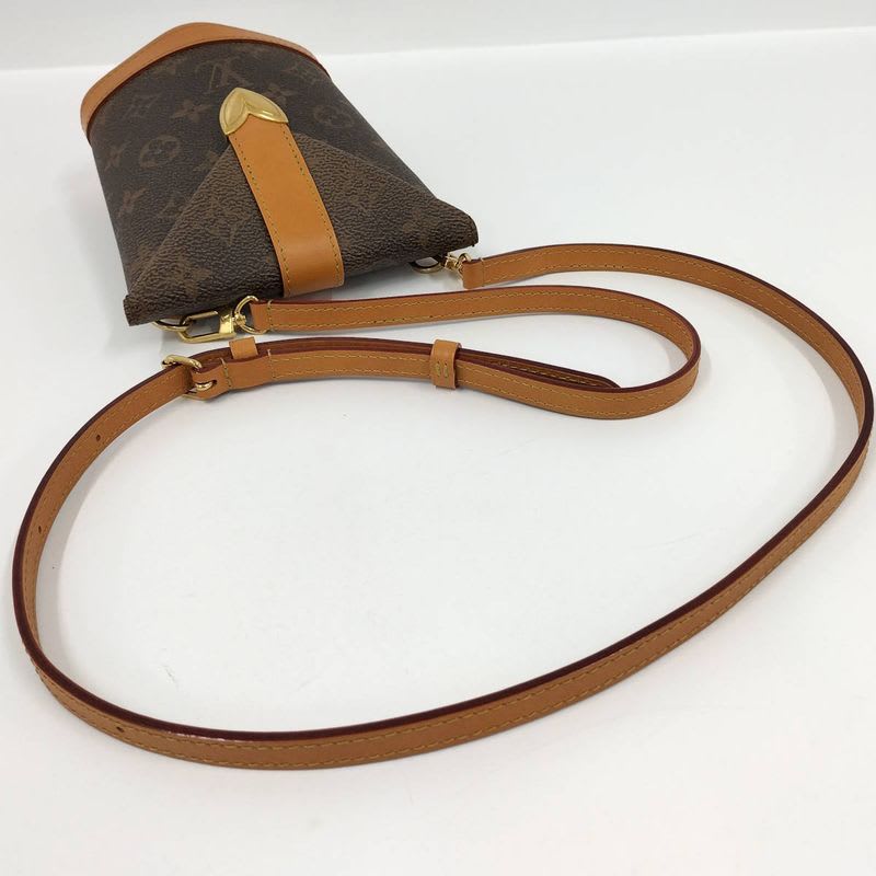Louis Vuitton Envelope Pouch Monogram Dust