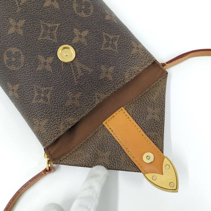 Louis Vuitton Envelope Pouch Monogram Dust