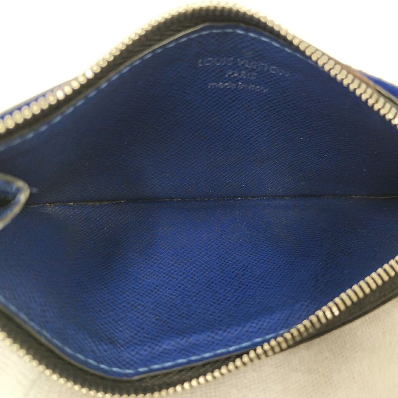 Louis Vuitton Coin Card Holder Taiga Llama — view 9