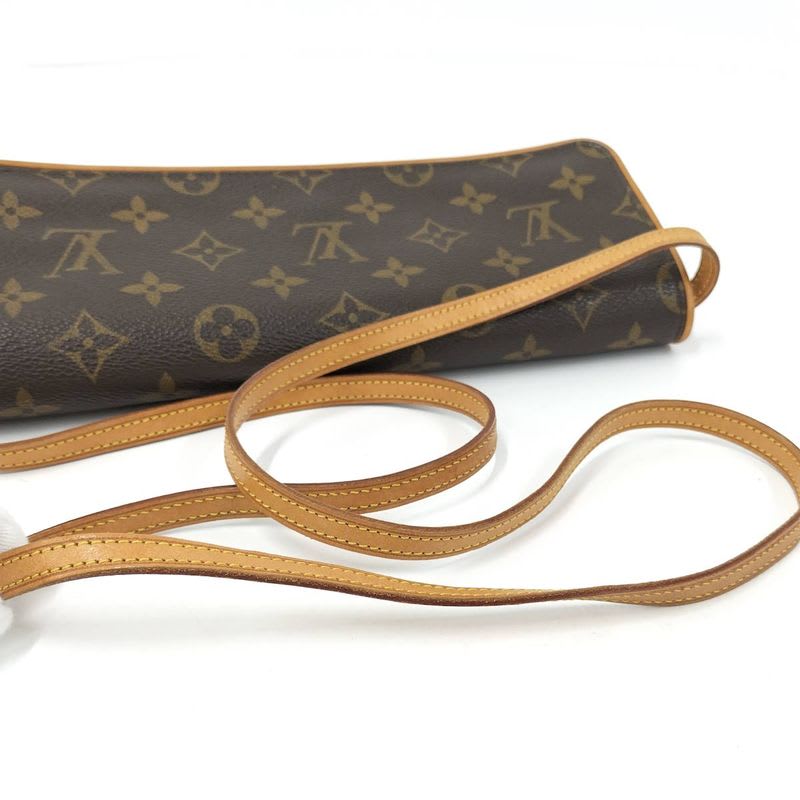 Louis Vuitton Pochette Twin GM Shoulder Bag Monogram Brown — view 5