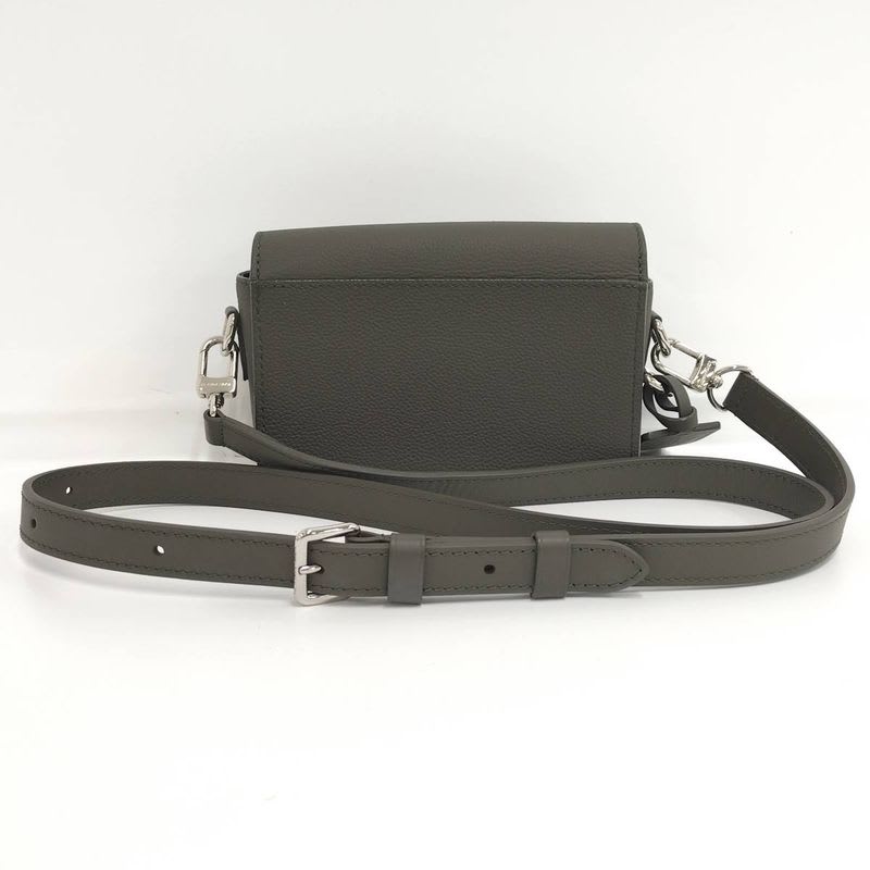Louis Vuitton Aerogram Fastline Wearable Wallet — view 2