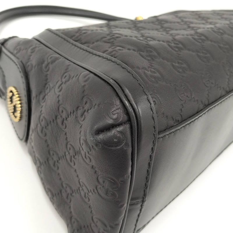 Gucci Guccissima Scarlet Shoulder Bag Leather Black — view 4