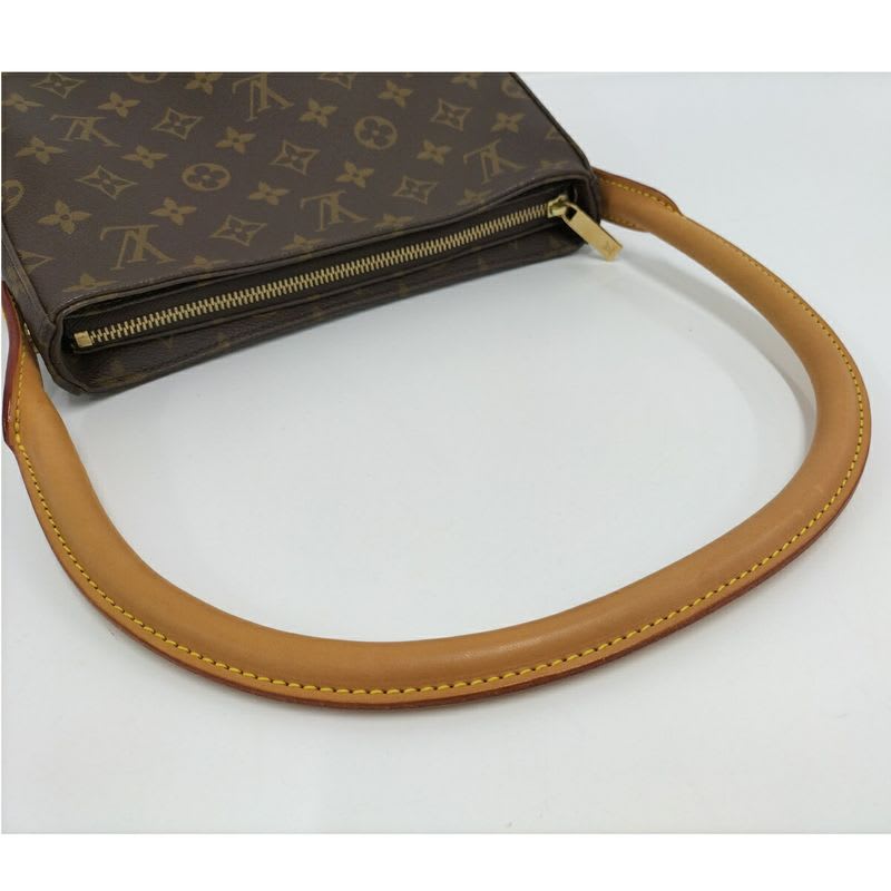 Louis Vuitton Looping MM Shoulder Bag Monogram
