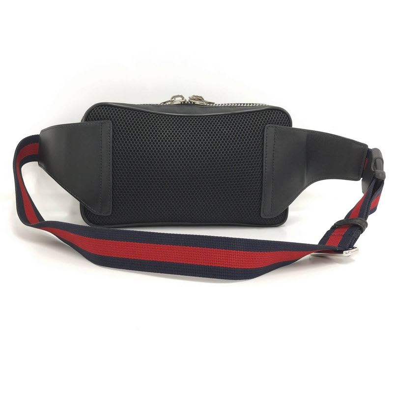 Gucci Body Bag GG Supreme Leather Black — view 3