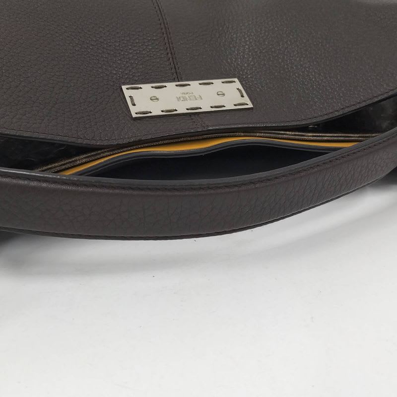 Fendi Peekaboo Egg 2-Way Shoulder Bag Leather Brown 7 Va447