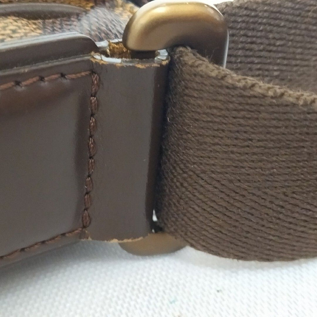 Louis Vuitton District PM Damier Shoulder Bag — view 8
