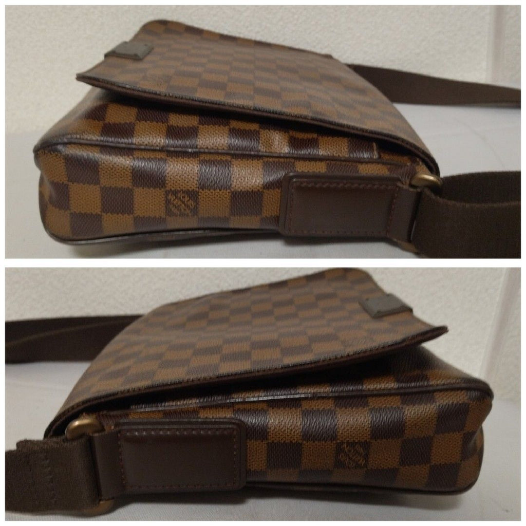 Louis Vuitton District PM Damier Shoulder Bag — view 3